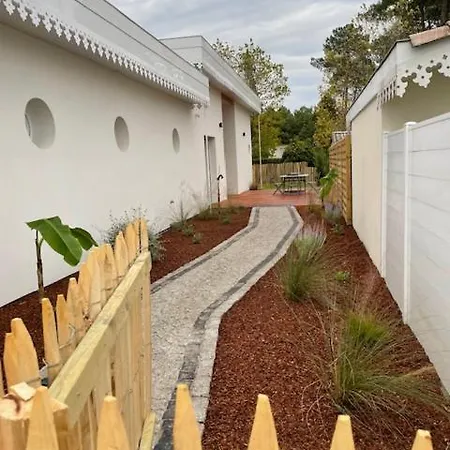 Casa de Férias Les De Saint Brice 2 Ares
