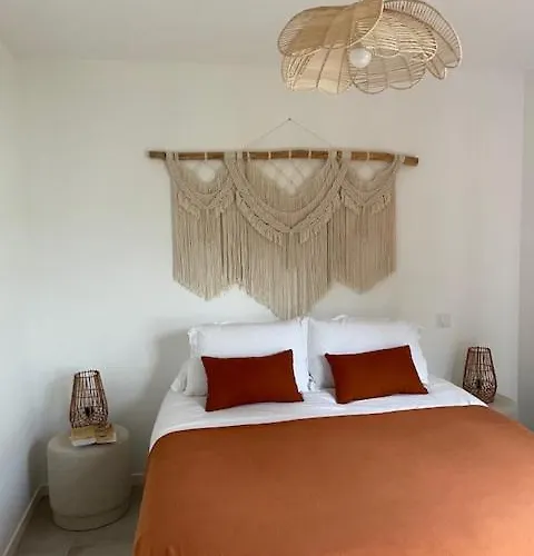 Casa de Férias Les De Saint Brice 2 Ares