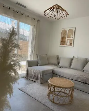 Les De Saint Brice 2 Tatil Evi *